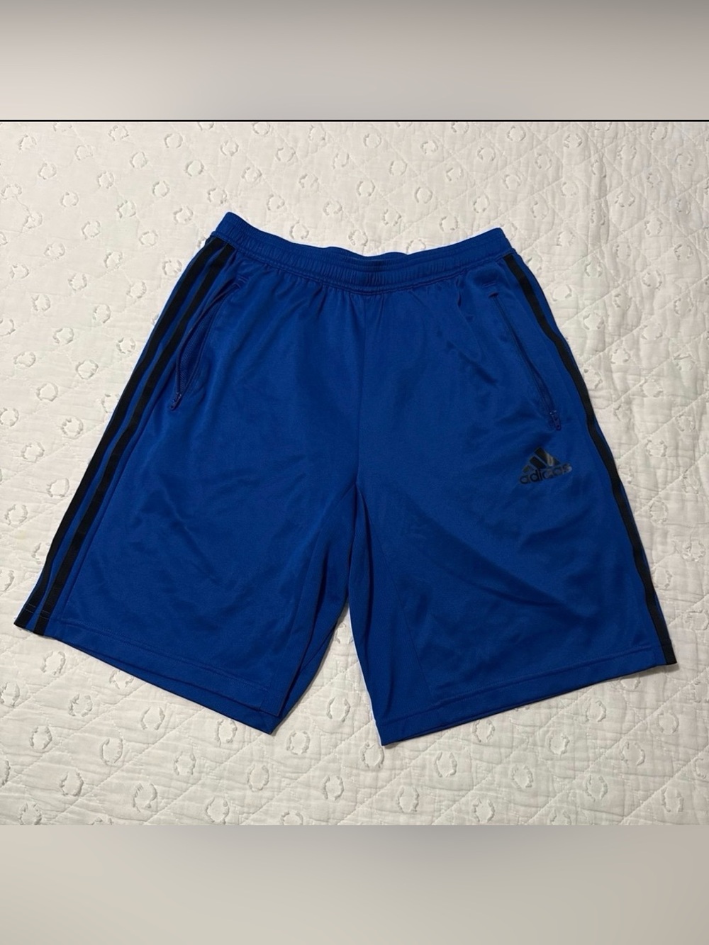 Men’s Adidas Shorts Adidas Aeroready blue athletic shorts zipper front pockets
